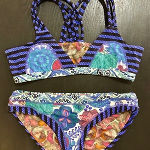 Maaji Girls’ Reversible 2 piece swim set